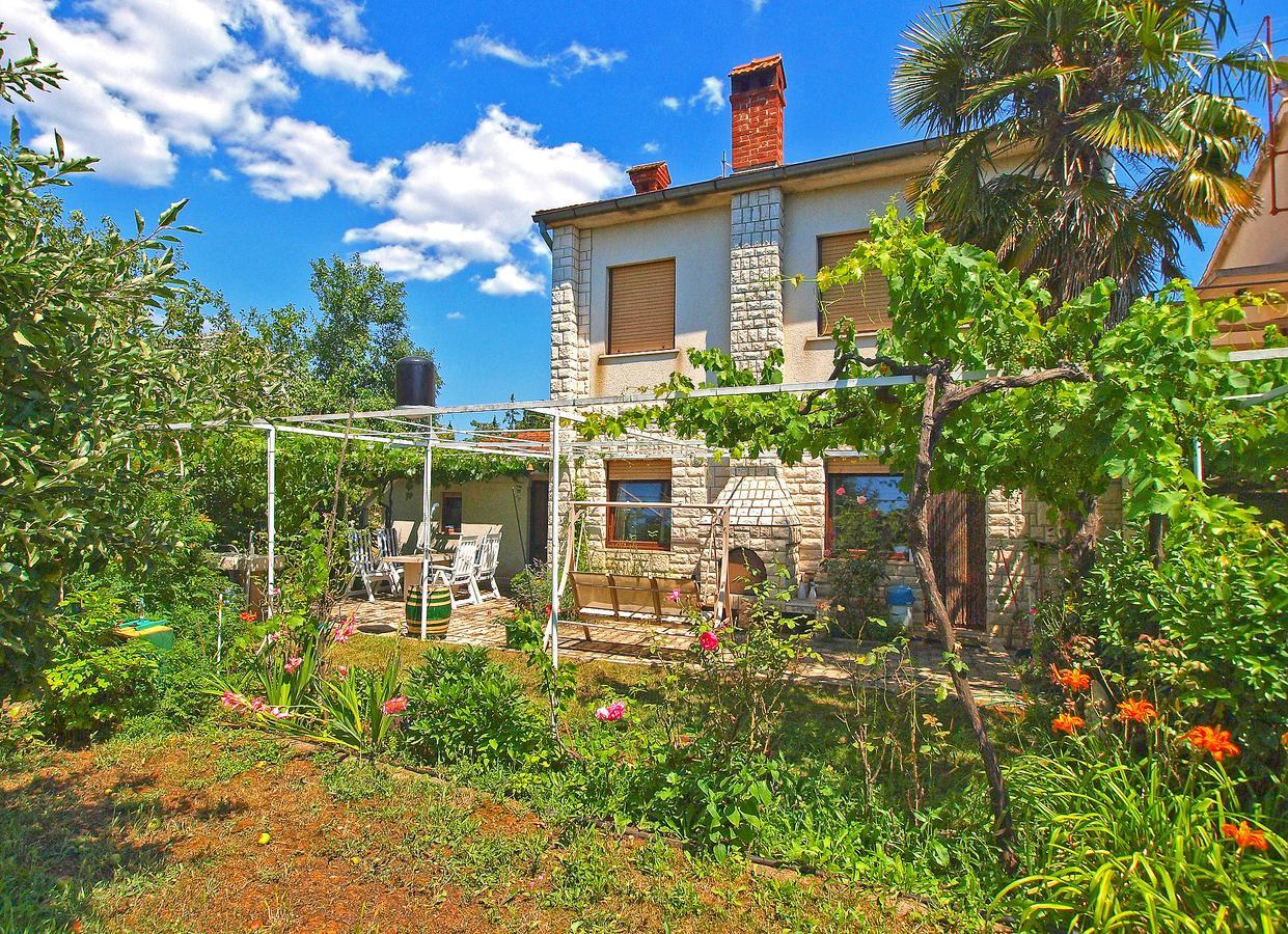 Apartment Branko 1142 Fažana Kültér fotó