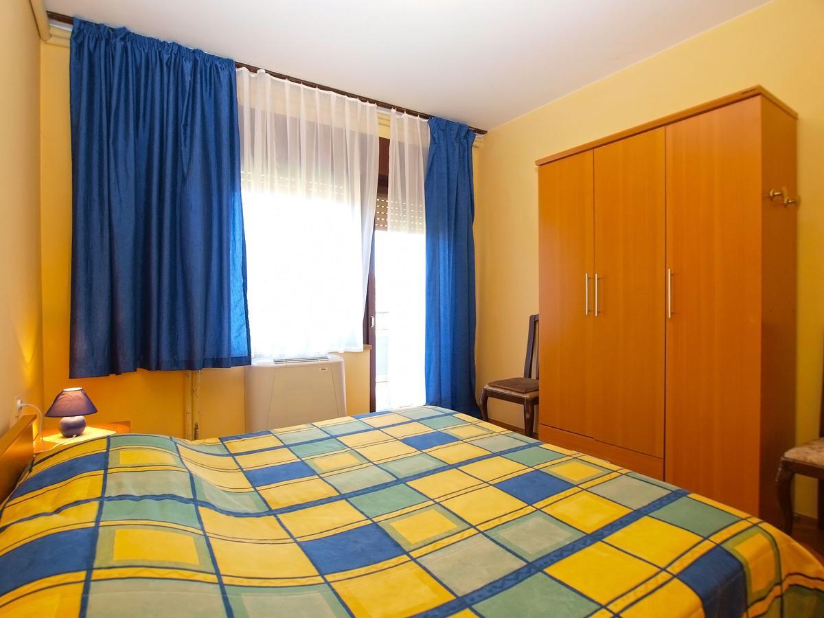 Apartment Branko 1142 Fažana Kültér fotó